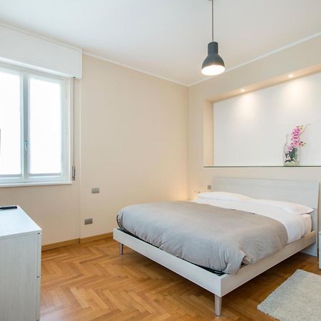 Casa Foscolo Apartment Villa Guardia Exterior photo